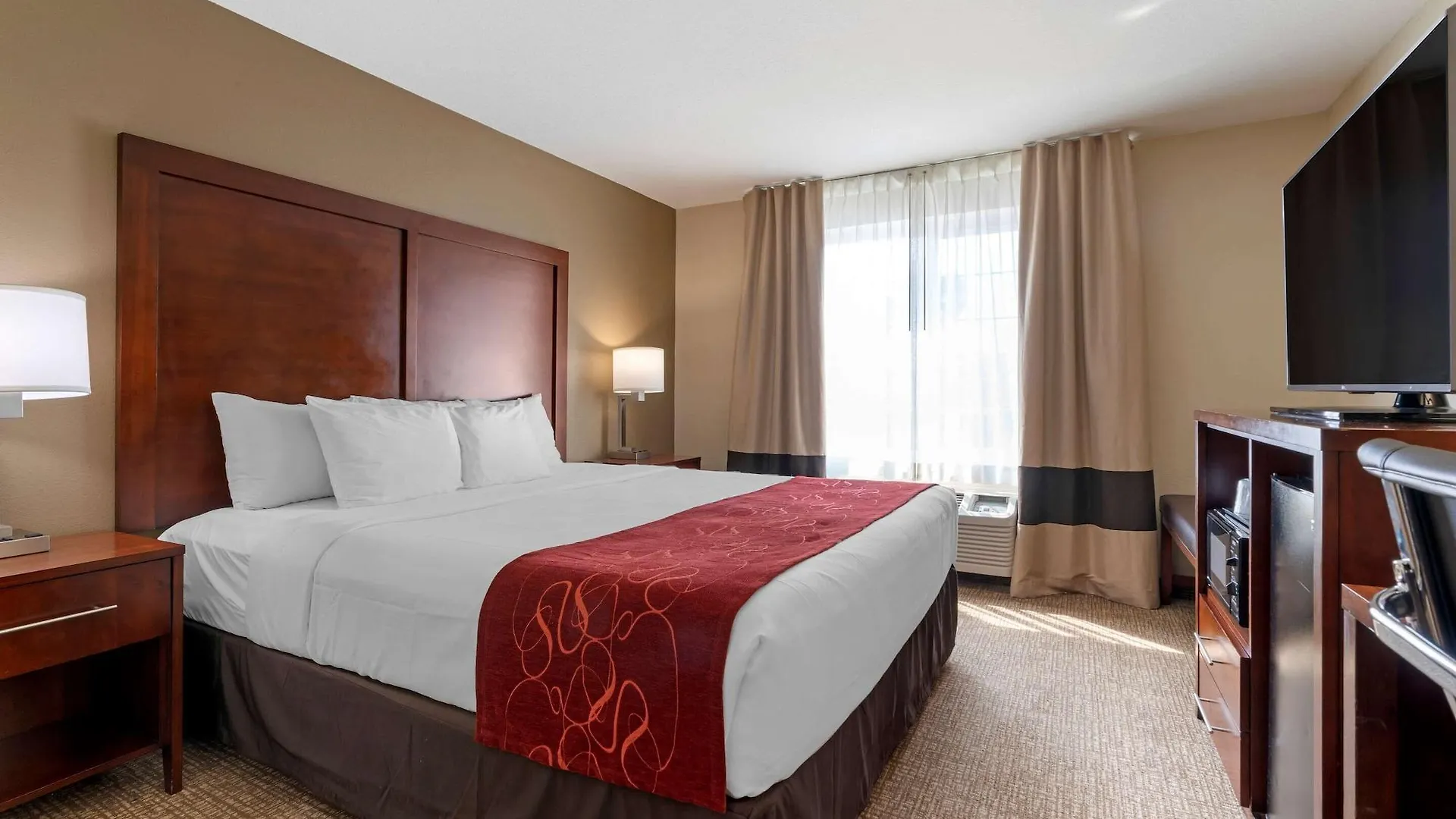 Hotel Comfort Suites Downtown Sacramento