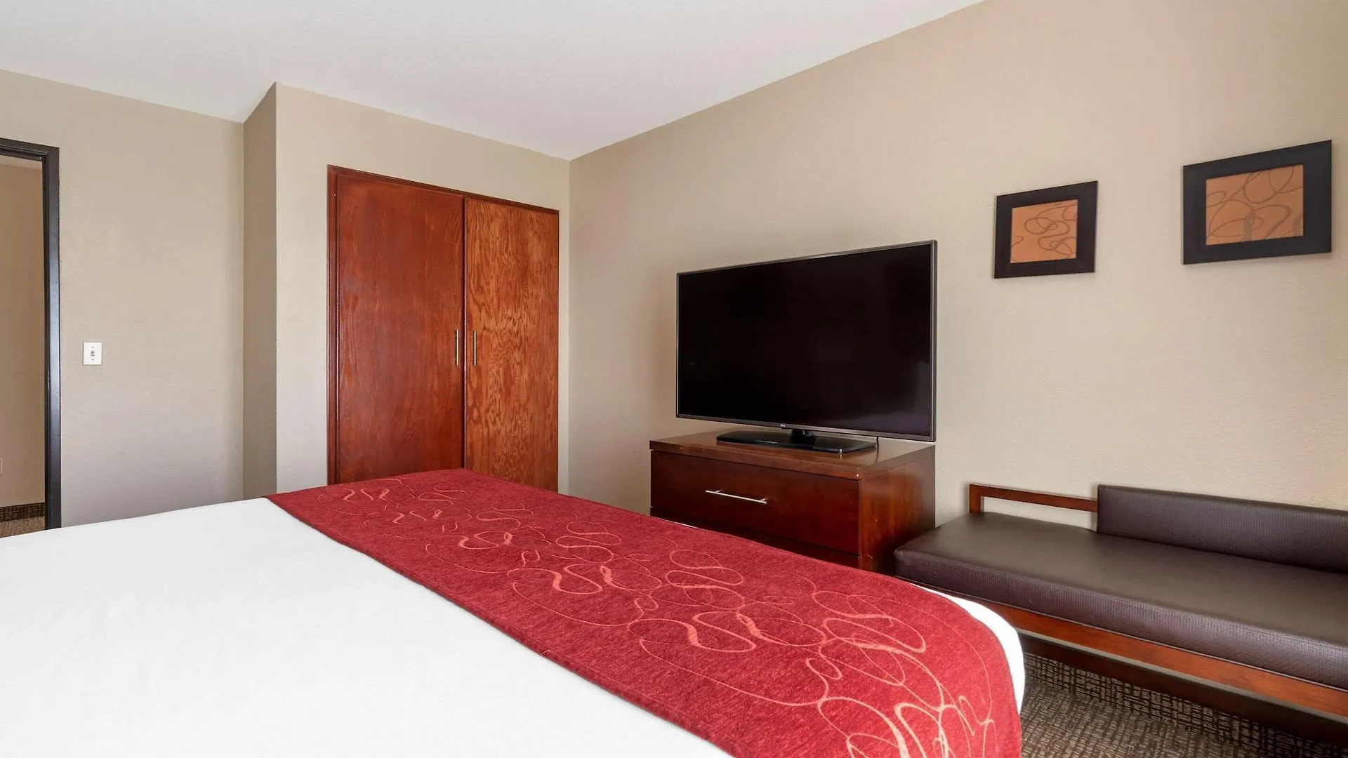 Comfort Suites Downtown Sacramento 3*,  United States
