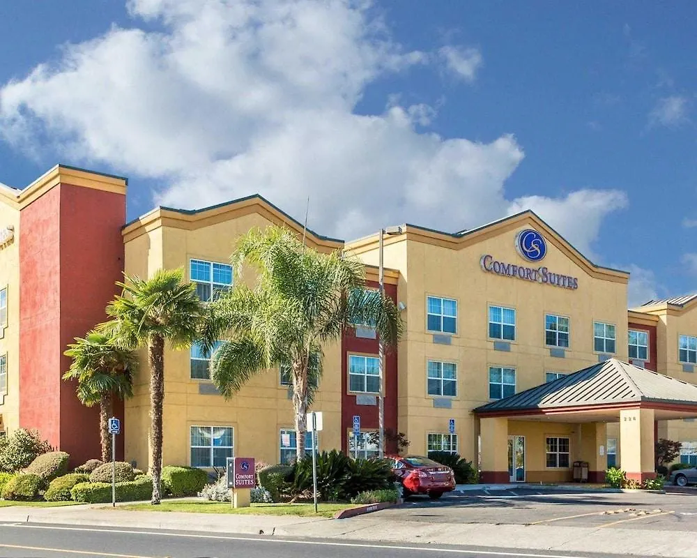 *** Hotel Comfort Suites Downtown Sacramento United States